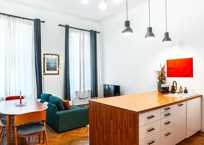 Eclectic Downtown On Kiraly Street, Calm And Budapest